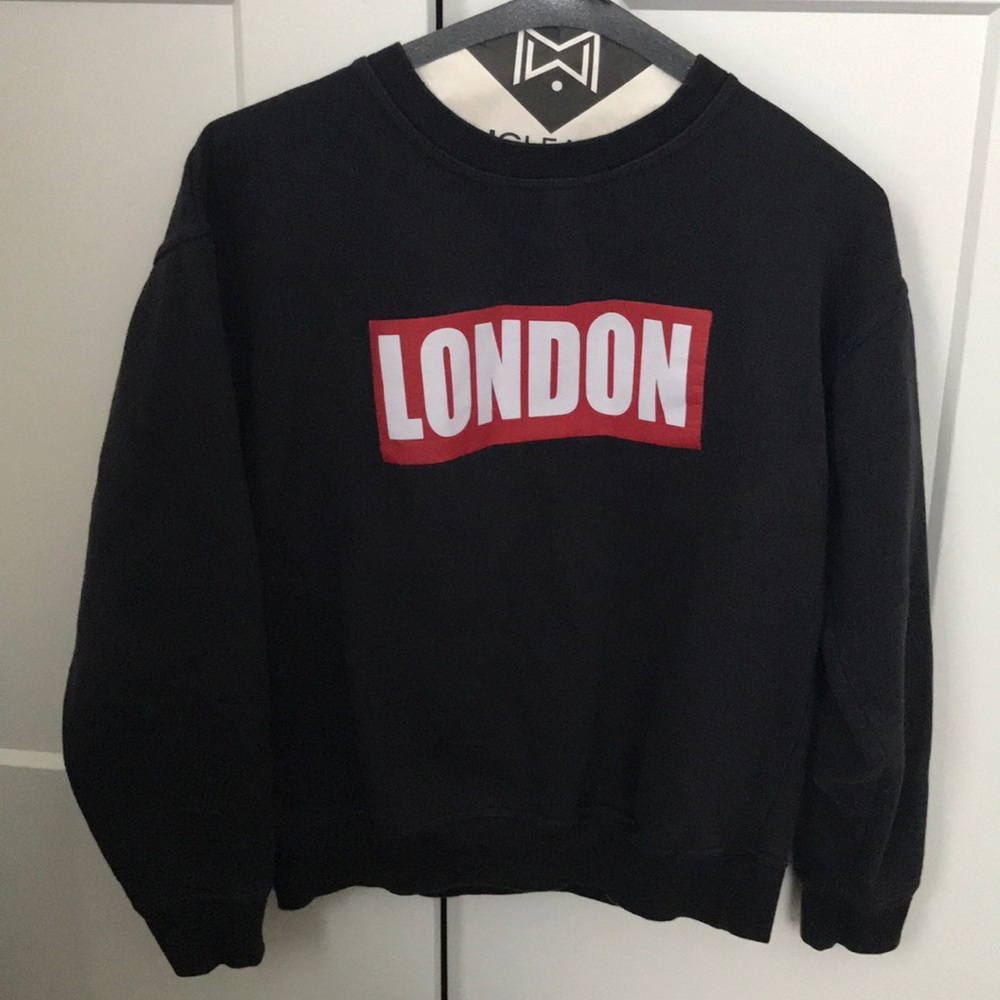 London crew neck